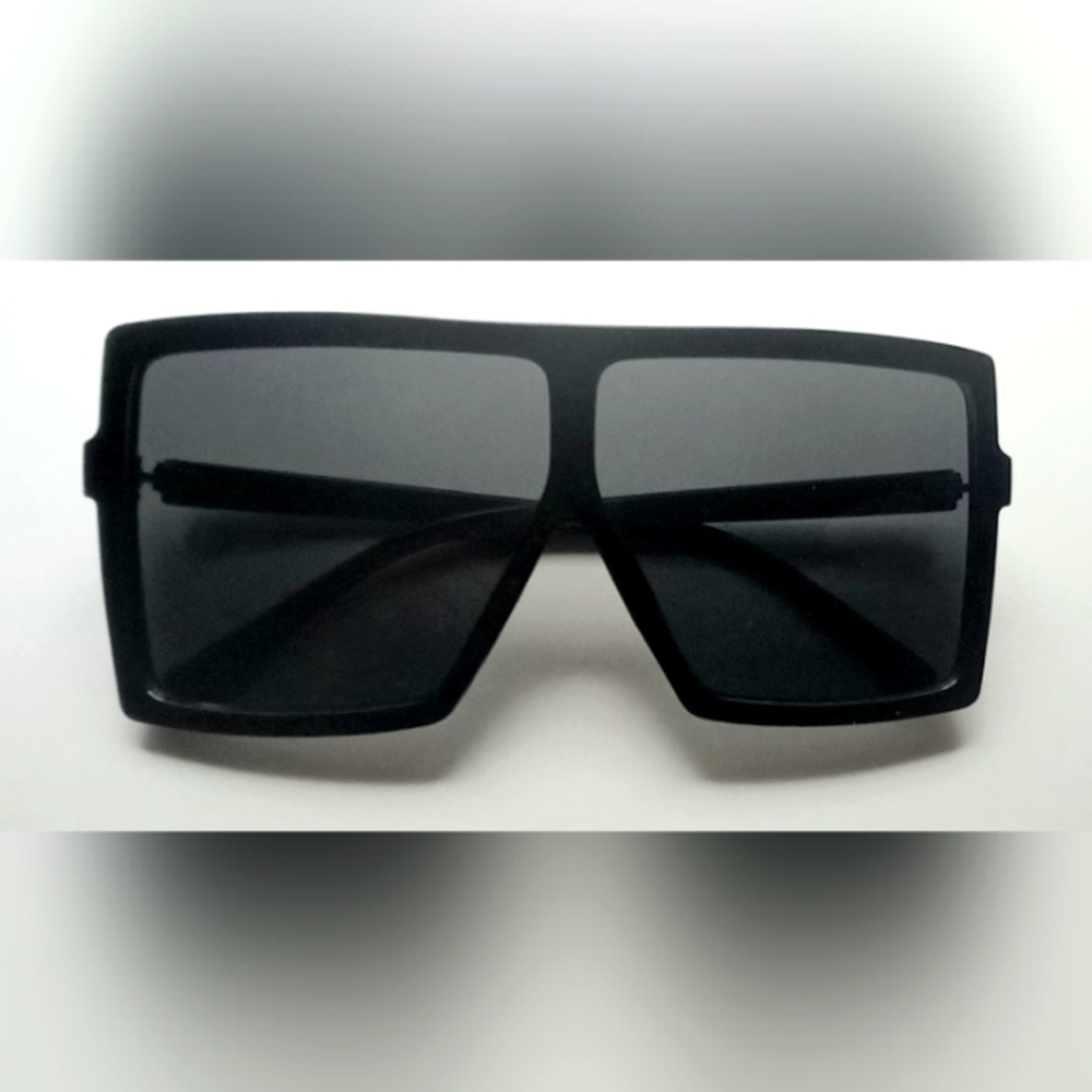 Oversized Square Glasses